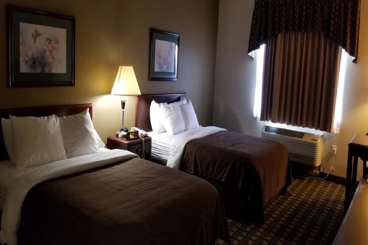Fairbridge Inn & Suites Batavia-Darien Amusement Park Ngoại thất bức ảnh