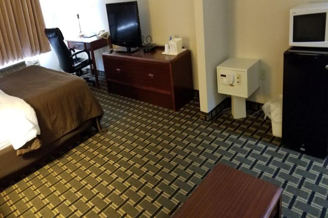 Fairbridge Inn & Suites Batavia-Darien Amusement Park Ngoại thất bức ảnh