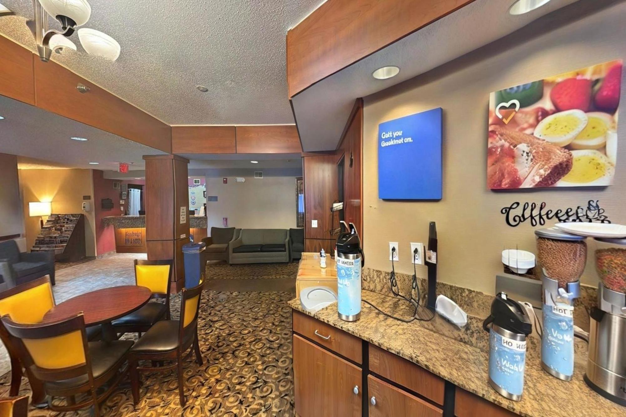 Fairbridge Inn & Suites Batavia-Darien Amusement Park Ngoại thất bức ảnh